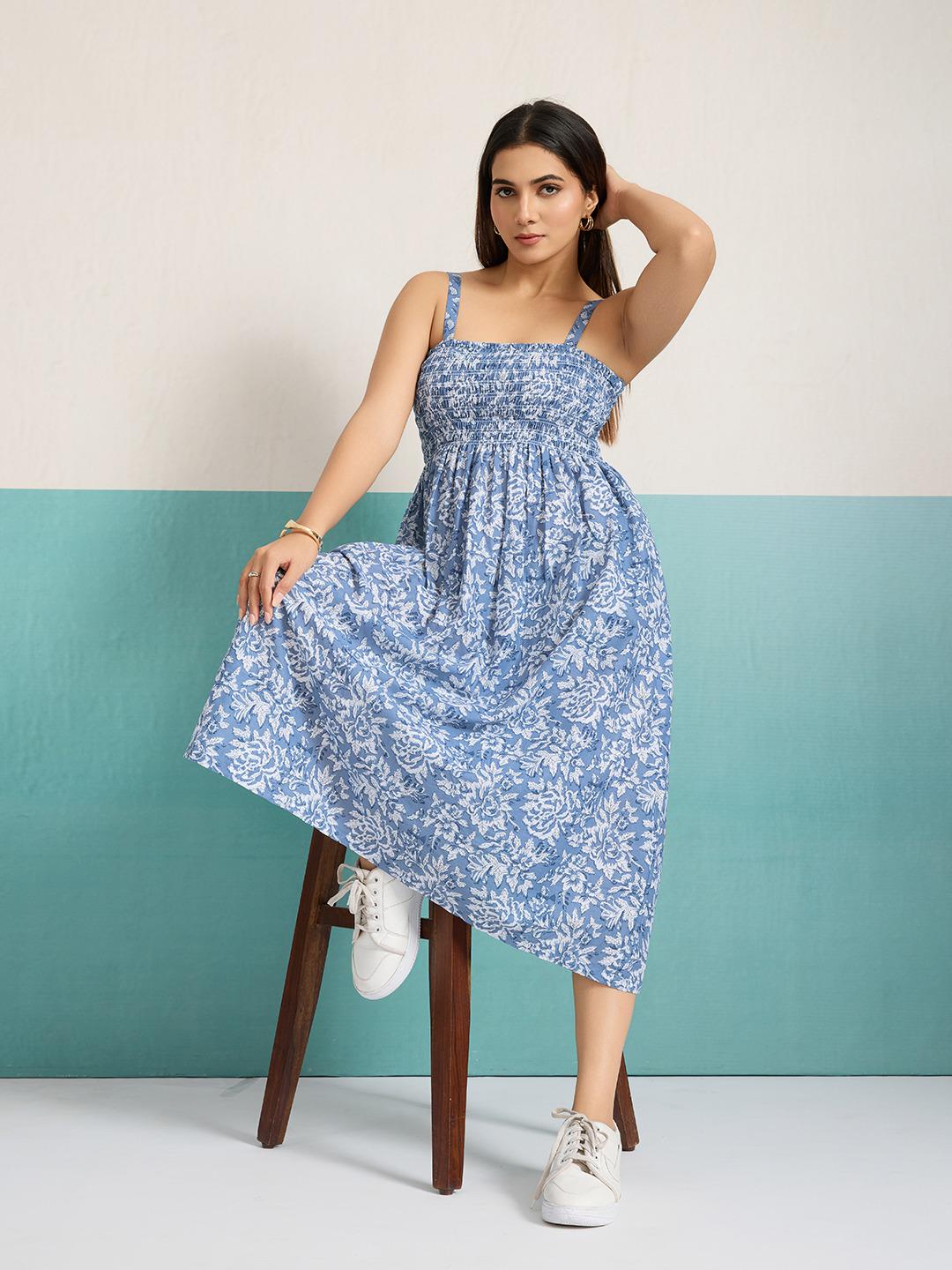 womens summer dresses casual Women's Solid Color Round Neck Sleeveless Long Dress, Minimalist Maxi Dress Purple / XS Fits true to size mahogany Size:8-10 years Charlie Holiday Mariana Swing