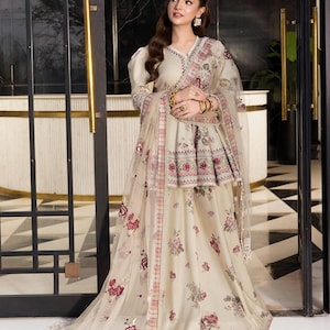 white peplum dress pakistani Bridal Peplum Dress With Sharara White Bridal Sharara Peplum Gharara Suit,  Pakistani Bridal Wear