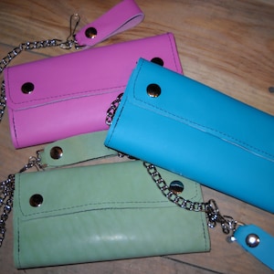 Hecho a mano EE.UU. gran cuero Biker Monedero con cadena turquesa rosa verde