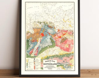 Könnte beinhalten: Gerahmte, alte geologische Karte von Deutschland, die die geologische Zusammensetzung des Landes detailliert darstellt. Die Karte zeigt eine Vielzahl von Farben, darunter Blau, Rot, Grün und Gelb, mit Text auf Deutsch. Die Karte ist in einem schwarzen Rahmen.