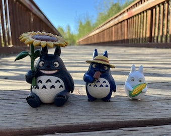 Zomer Totoro minifigurenset – handgeschilderd boslandschap (zonnebloem, ijsje, maïs)