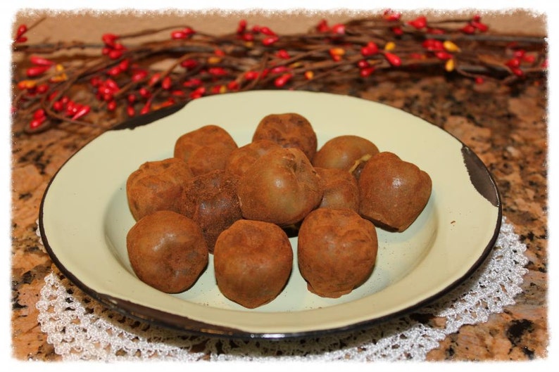 New APPLES and MAPLE BOURBON Scented Whole Grubby Apple Wax Melts Tarts Fall Decor Harvest Bowl Fillers Highly Scented