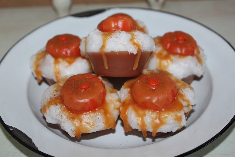 Bowl Fillers Pumpkin Caramel Latte Primitive Grubby Pumpkin Holiday Cupcake Scented Wax Tarts Melts