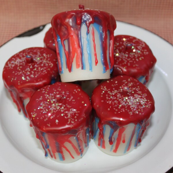 VERY VANILLA Scented Primitive Americana July 4th Red White and Blue Votive Candles