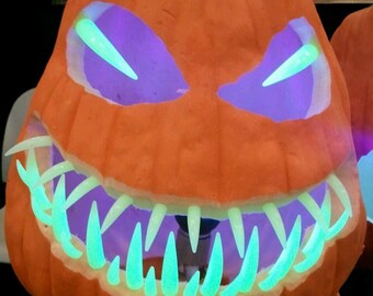 3 packages of GLOW Fang PUMPKIN TEETH- Small, Med, Lg 36 pcs total.