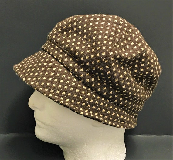 beige cloche hat