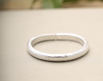 Solid 999 Fine Silver Hammered Bangle, Minimalist Thick Silver Bracelet, Handcrafted Heavy Silver Cuff, Simple Silver Jewelry Gift for Her