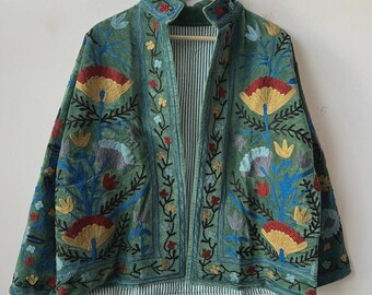 Suzani bestickte Samtjacke | Boho Jacke | Festmantel | Ethnische Blumenjacke | Vintage Oberbekleidung | Winterjacke | Geschenk für Sie