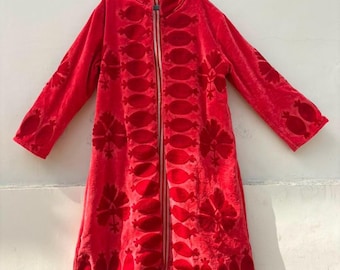 Kimono in velluto Suzani / Vestaglia unisex ricamata in stile boho / Giacca kimono da festival / Cappotto invernale lungo / Capospalla etnico boho fatto a mano
