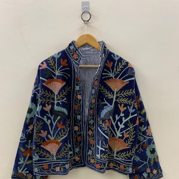 Giacca Suzani in velluto blu con ricami / Giacca lunga Suzani / Giacca kimono invernale / Cappotto bomber da donna, vestaglia, regalo per lei / Moda street
