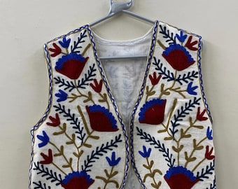 Hand-Embroidered Suzani Cotton Vest Top | Boho Floral Waistcoat | Cotton Lined Ethnic Sleeveless Jacket | Handmade Bohemian Vest
