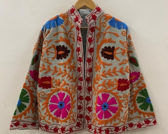 Handgemaakte boho Suzani-jas | Vintage geborduurde katoenen jas | Etnische boho-festivalkleding | Cadeau voor haar