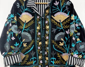 Black Suzani Embroidery Velvet Button Coat, Winter Suzani Jacket, Velvet Kimono Coat, Suzani Coat, Outerwear, Travel Jacket, Gift For Her