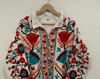 Vintage TNT Suzani Kurzjacke | Bestickter Blumenmantel | Ethno-Textil aus Usbekistan | Festival-Kimono-Jacke | Warme Oberbekleidung | Geschenk für Sie