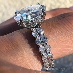 3 CT Oval Moissanite Engagement Ring, Hidden Halo Diamond Ring, 14K Solid Gold Wedding Ring Promise Ring Vintage Hidden Halo Women Gift Ring