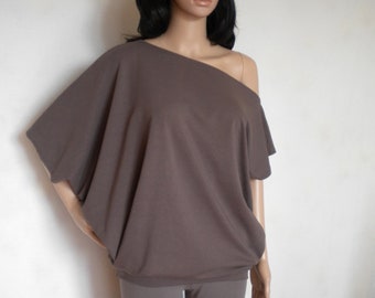 off shoulder oversized top, cold shoulder loose fit blouse, asymmetric batwing shirt, half sleeve maternity top