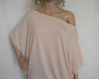 off shoulder oversized top, cold shoulder loose fit blouse, batwing shirt, half sleeve maternity top