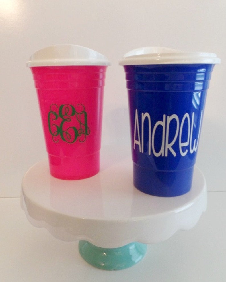 Monogrammed Double Walled Thick Plastic Cups for Bridesmaids, 16 oz Personalized Plastic Cups, Re-useable Cup with Lid, PS200 image 2