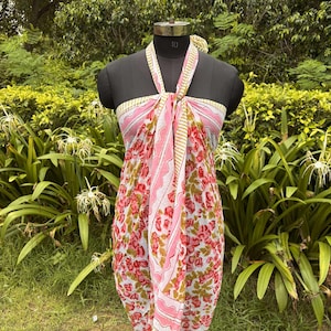 New Design Printed Sarongs Handmade Block Printed Cotton Sarong Floral Beach Wrap Face Cover-Up