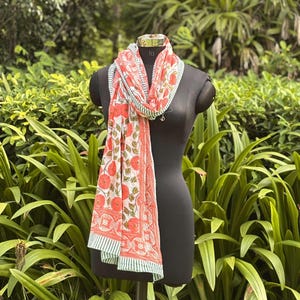 Handmade Block Printed Cotton Sarong Pink Floral Beach Cover-Up Wholesale Price Rare Sarongs