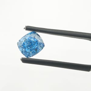2,03 kt fancy, levendig blauw kussen in labgegroeide diamant | Losse IGI-gecertificeerde steen | Milieuvriendelijk | Levering op maat gemaakte sieraden