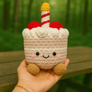 Geburtstagskuchen Häkelanleitung, Amigurumi Anleitung in Englisch, Sofort PDF Download, anfängerfreundlich, Plüschtier Anleitung, Plüschtier Häkelanleitung