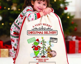 カスタマイズされたグリンチクリスマスサンタサックギフトバッグ、子供の名前入りサンタサック、北極プレゼントギフトサック、特別配達サンタサックバッグ