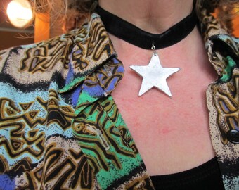 Choker Necklace Black Velvet with Silver Star Silver Tone Findings Geometric Wizard a True Star