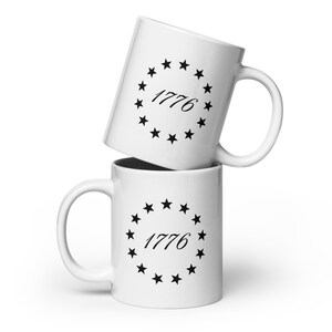 1776 in Circle of 13 Stars White glossy mug