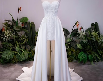 2-in-1 mini-trouwjurk met afneembare overrok, strapless kanten bruidsjurk, trouwjurk voor de receptie, handgemaakte jurk op maat