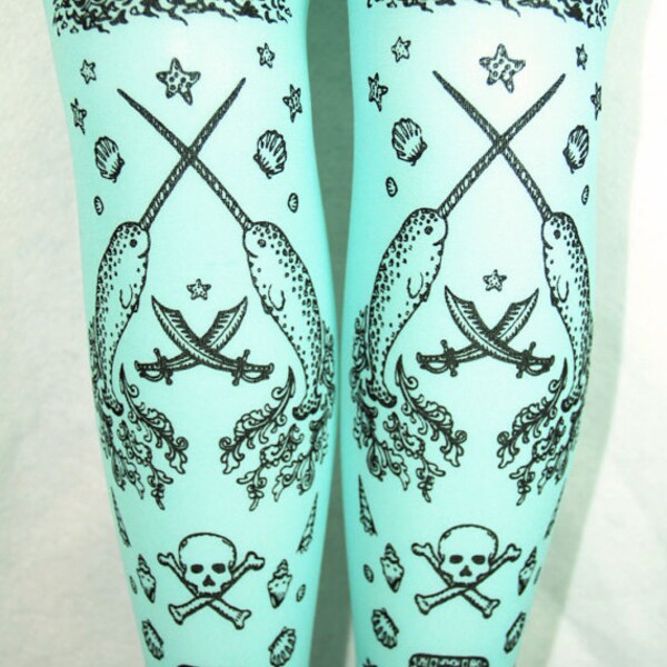 Narval imprimé tatouage collants Pastel Semi Opaque petite moyenne noir sur clair Womens bleu Pastel