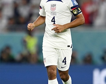 Tyler Adams USA Poster – 20x30 USMNT Soccer Wall Art, Midfielder Football Print, World Cup Decor