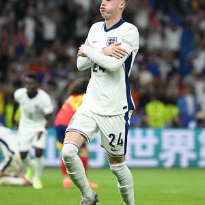 Cole Palmer England Poster – Euro 2024 Breakout Star Wall Art, Chelsea FC Soccer Print, England Football Decor 20x30