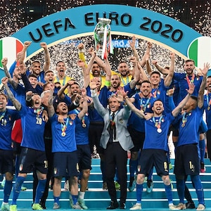 Italy Euro 2020 Champions Poster | Azzurri Football Wall Art | Soccer Victory Print 20x30
