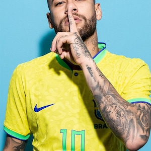 Neymar Brazil Poster – 20x30 Soccer Wall Art, Seleção Football Print, World Cup Icon Decor