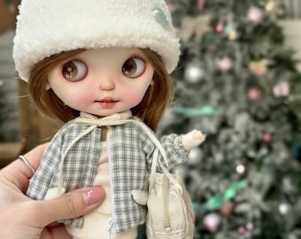 Y2K Blue Plaid Sherpa Jacket for Blythe OB24 – Early Spring Doll Outerwear | Handmade