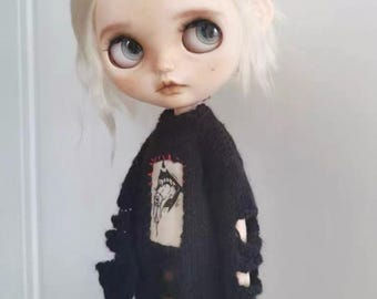 Monstergebreide trui voor Blythe OB22/OB24 – zwarte handgemaakte Halloween-outfit