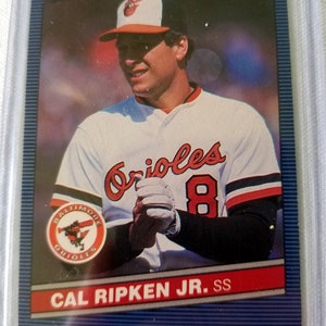 CAL RIPKIN Jr 97 Pinnacle Platinum Red  Baltimore Orioles Short Stop  major League Baseball Players Choice Card 28 3568 of 3999 Mint