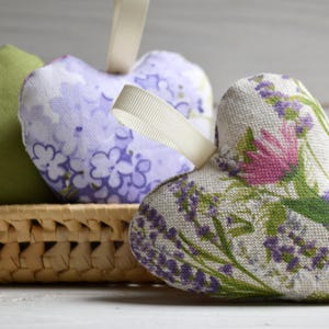 1 stoffen HART naar keuze! MET of ZONDER lavendel. Ladegeur, lavendelhartjes, stoffen hartjesdecoraties, naamkaartjes, cadeau voor haar.