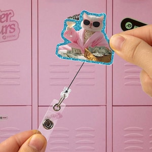Porta credenciales con meme de gato rico / Porta credenciales con forma de gato bebiendo / Porta credenciales de enfermera / Porta credenciales retráctil / Regalo para estudiantes de enfermería / Regalo para compañeros de trabajo / Credencial linda