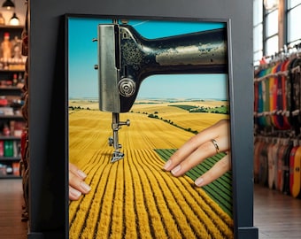 Surreale Collage: "Sewing the Land" - Vintage Illustration vom Bauernhof, Nähmaschine Kunst, Mid-Century Modern."