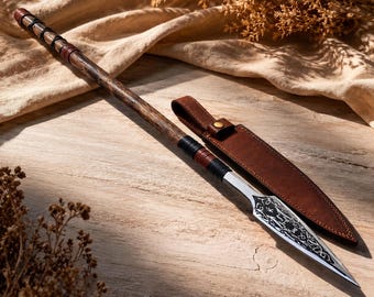 Handgeschmiedeter Wikinger Speer, Klinge aus Kohlenstoffstahl mit Gravur, Griff aus Rosenholz, Lederscheide, Geschenk für Ihn