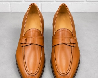 Mocasines de cuero marrón para hombre, hechos a mano, de cuero genuino.