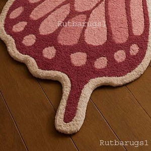 Pink Butterfly Shape Rug Hand Tuftred Girls Nursery Play Rug For kids Room image 4