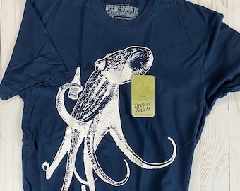Octopus Drinking Beer T-Shirt: Craft Beer Lover Gift