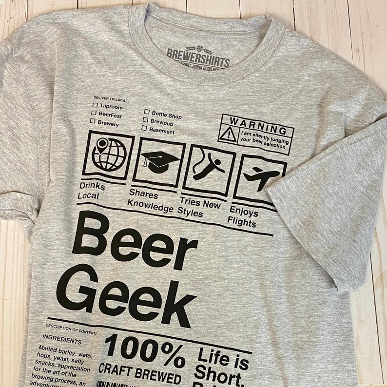 Camiseta divertida de cerveza: Diseño de etiqueta nutricional imagen 1