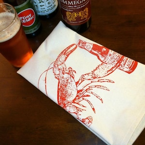 Beer Drinking Maine Lobster Bar Towel, Father's Day Gift for Homebrewer Beer Lover, Housewarming Gift, Stocking Stuffer, Beach House Decor