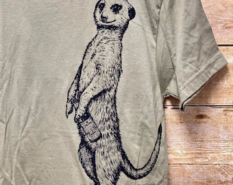 Meerkat Drinking Beer Homebrew Craft Beer Shirt for Beer Lover, Great Gift for Homebrewer and Beer Snob