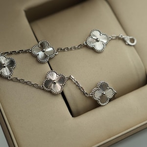 クローバー　シルバーブレスレット クローバー ブレスレット シルバー×ホワイトパール【10mm