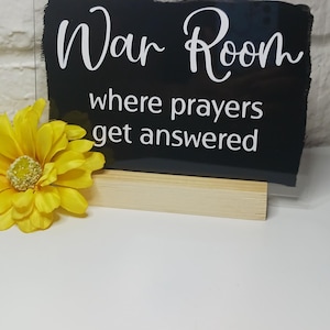 War Room Sign, Prayer Room Sign, Christian Decor, Gifts for Pastors, Mothers Day, Easter, Birthday, Christmas, Prayer Group, Women&#39;s Group
